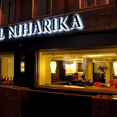Hotel Niharika Calcutta Buitenkant foto